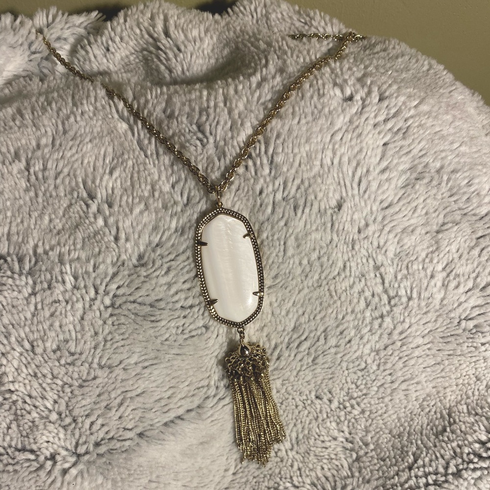 KENDRA SCOTT Rayne Gold Long Pendant Necklace in White